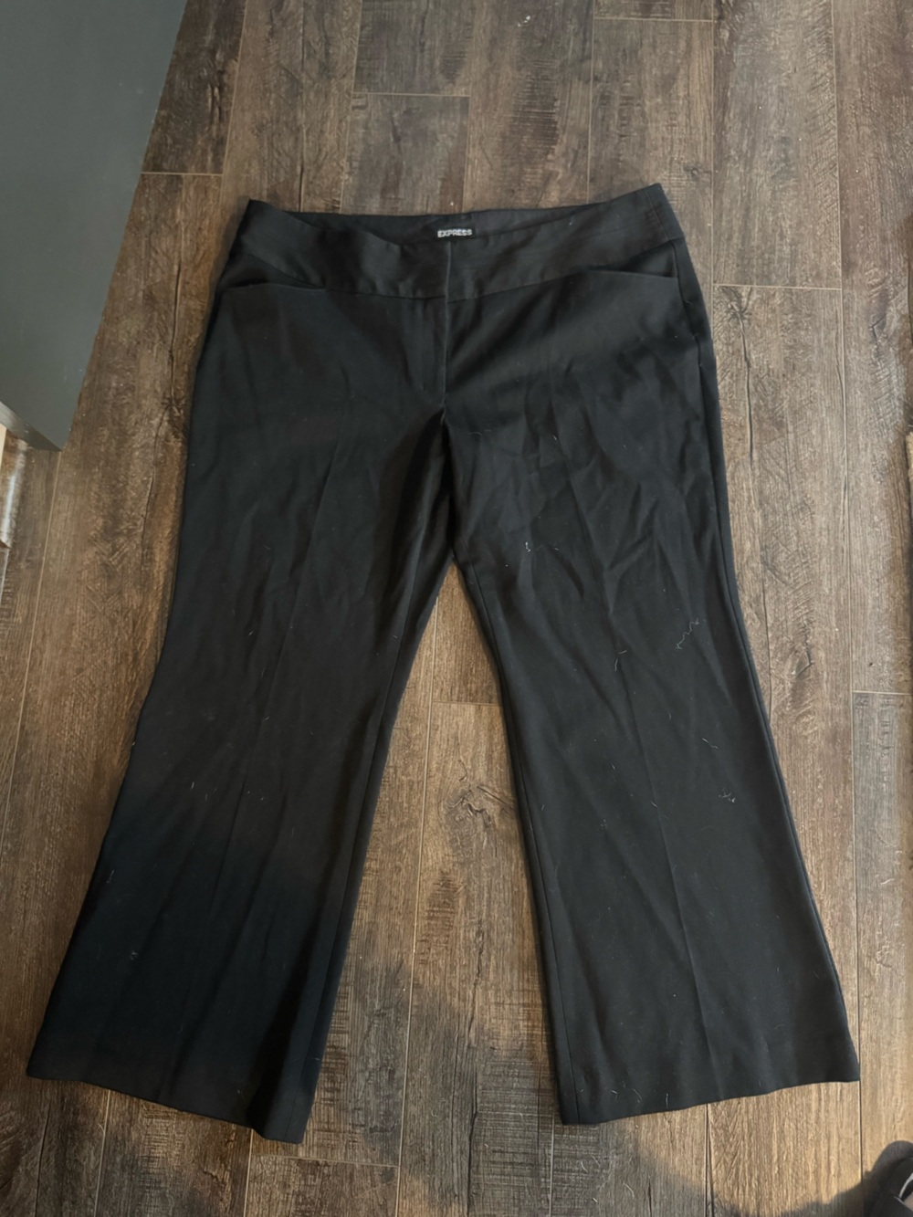 Express Women’s Editor Black Dress Pants - Straight Leg